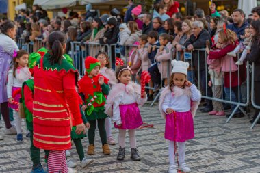 Braga, Portekiz: Braga Noel Parade, Braga eski kent sokaklarında. Portekiz