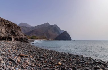 Gran Canaria, İspanya: La Aldea, Gran Canaria, Kanarya Adaları, İspanya 'daki kara kumsal cennetindeki insanlar