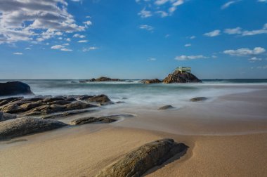 Portekiz 'in kuzeyinde, Vila do Conde' de, Olinda plajında uzun süre açık kalmış.