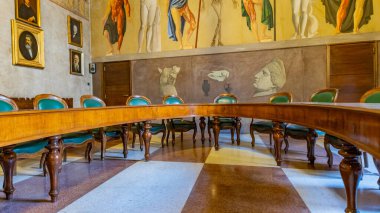 Padua, İtalya: İtalya 'nın Padua Üniversitesi' ndeki Bo Sarayı 'nda toplantı salonu