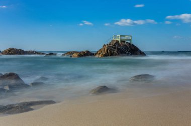 Portekiz 'in kuzeyinde, Vila do Conde' de, Olinda plajında uzun süre açık kalmış.
