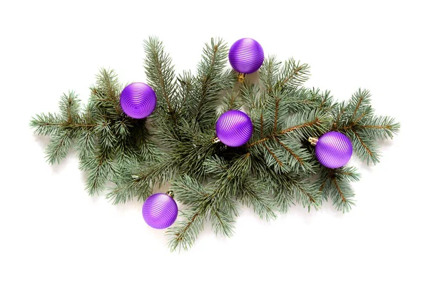 Vánoční Rám Větví Vánočních Stromků Vánočních Hraček Borovicových Šišek Bílém — Stock fotografie