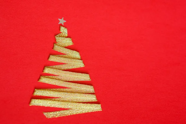 Fundo Natal Fita Ouro Forma Uma Árvore Natal Fundo Festivo — Fotografia de Stock