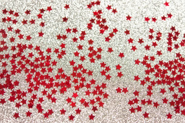 Vermelho Brilho Confetti Fundo Prata Abstrata Pano Fundo Natal Luxo — Fotografia de Stock