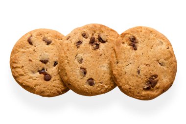 Beyaz arka planda izole edilmiş üç yuvarlak kurabiye. Üst görünüm, model, kopyalama alanı. Fırıncılar ve şekerlemeciler için düzenleme