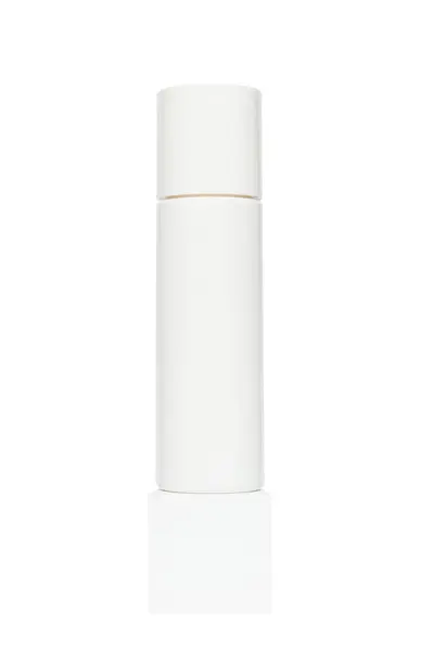 Упаковка Білої Пластикової Пляшки Косметики Подіумі Білим Кубом Контейнерний Лосьйон Стокове Фото