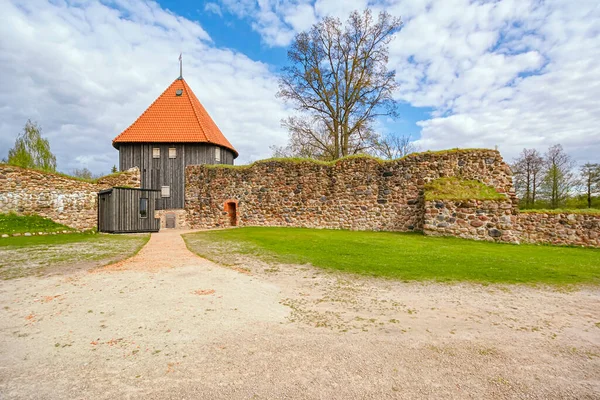 Livonian Order Castle Schloss Marienburg Ruins Aluksne — ストック写真