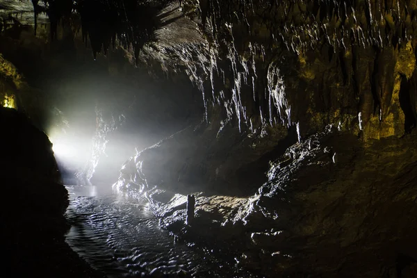 Wewnętrzna Jaskinia Prometeusza Tskaltubo Region Imereti Gruzja — Zdjęcie stockowe