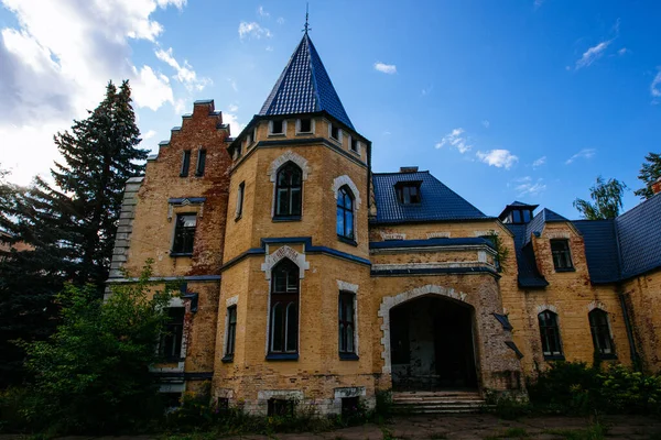 Vecchio Castello Abbandonato Stile Gotico Maniero Philipov Manor Uspenskoye Regione — Foto Stock