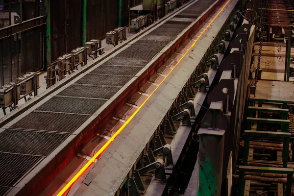 Gewalste Metalen Fabriek Warm Staal Bar Bewegen Transportband — Stockfoto