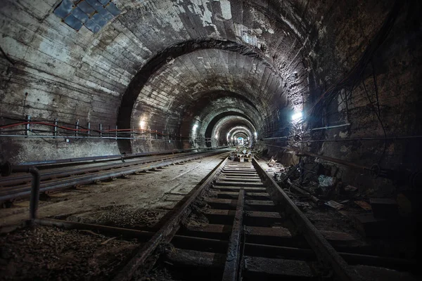 环状地下有管隧道 — 图库照片