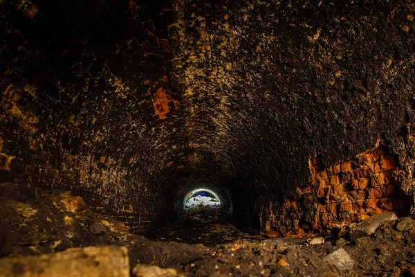 Історичний Підземний Червоний Цегляний Прохід Під Старим Містом — стокове фото