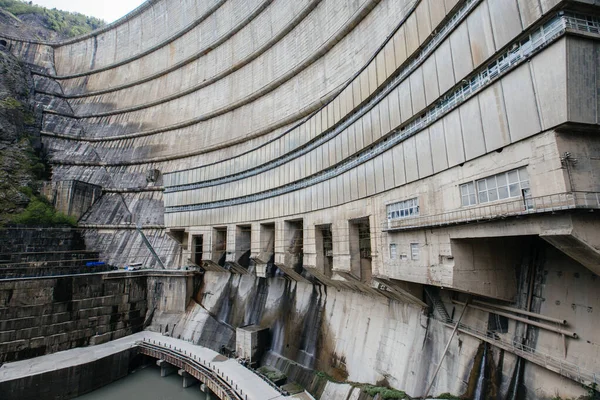 Barragem Usina Hidrelétrica Enguri Geórgia — Fotografia de Stock