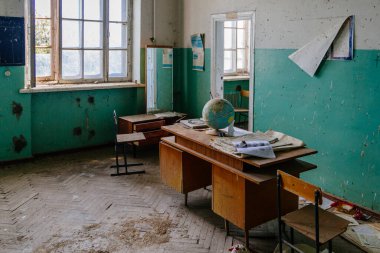 Georgia 'da terk edilmiş eski okul..