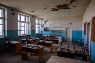 Georgia 'da terk edilmiş eski okul..