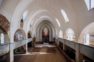 Eski terk edilmiş Finlandiya Lüterci Kilisesi Lumivaara, Karelia, Rusya.
