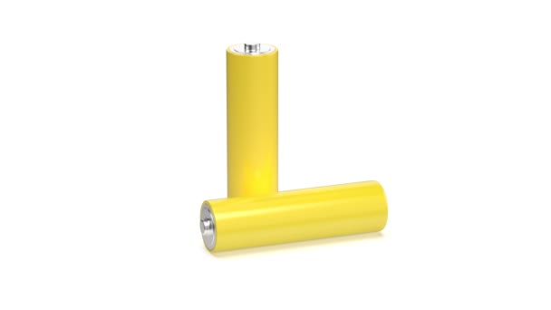 Zwei Gelbe Batterien Der Größe Auf Weißem Hintergrund — Stockvideo
