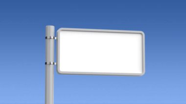 Mavi gökyüzüne karşı sütun üzerinde boş ilan panosu