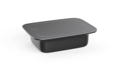 Beyaz arka planda gümüş kapaklı boş plastik yemek kabı