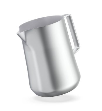 Beyaz arka planda gümüş sütü köpürten sürahi