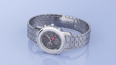 Parlak mavi arka planda lüks gümüş kol saati