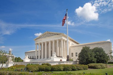 Washington DC, ABD 'deki Başkent Tepesi' ndeki ABD Yüksek Mahkemesi binası.