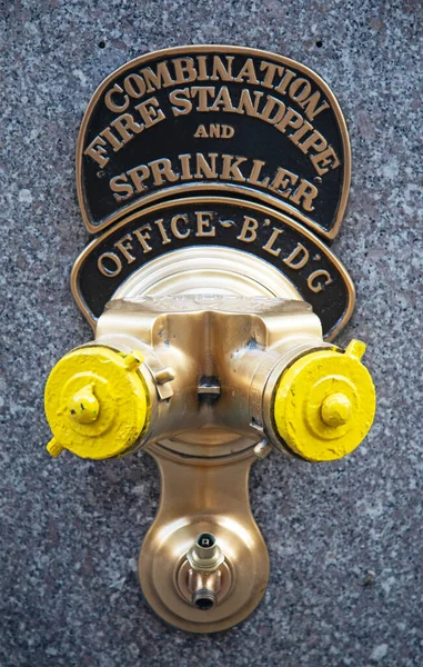 Fire Fighting Water Pipe Connector Street New York — Stockfoto