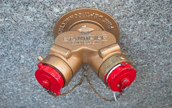 Fire Fighting Water Pipe Connector Street New York — Stockfoto