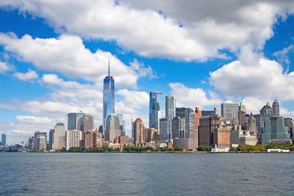 Νέα Υόρκη Ορίζοντα Όπως Φαίνεται Από Λιμάνι Και Τον Ποταμό — Φωτογραφία Αρχείου