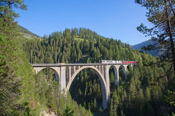 Famous Landwasser Viaduct Nearby Filisur Town Swiss Alps — Stock Photo, Image