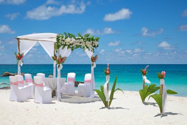 Wedding ceremony on the famous Anse Lazio beach on the Praslin island, Seychelles