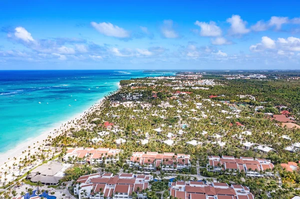 多米尼加共和国Punta Cana附近著名的Bavaro海滩的空中景观 — 图库照片