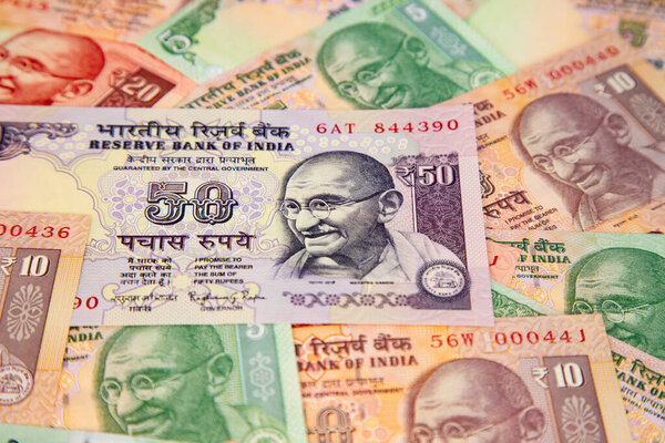Коллекция индийских банкнот