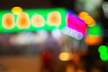 Hong Kong şehrinin gece ışıkları