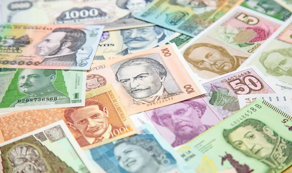 Варіації Південноамериканських Банкнот — стокове фото