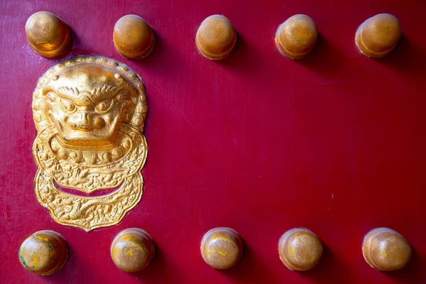 Entrada Tradicional Palácio Chinês Com Decoração Lionhead — Fotografia de Stock