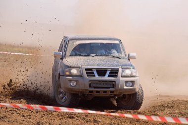 Yol Ralli RAID 4 x 4 jeep sprint yarışı.