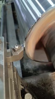 Mashinery. CNC 'nin dönüşümü. Yüksek kaliteli FullHD görüntüler