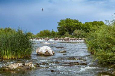 - Su. Güzel renkli manzara turizmi hobisi. Yüksek kalite fotoğraf.