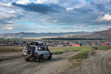 Yol Ralli RAID 4 x 4 jeep sprint yarışı.