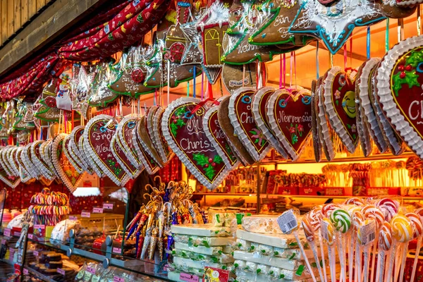 Vídeň Rakousko Prosince 2019 Srdečně Tvarované Perníkové Sušenky Další Tradiční — Stock fotografie