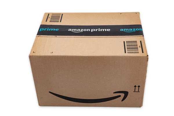 Wetzlar Deutschland Amazon Prime Paket Vor Weißem Hintergrund Prime Ist — Stockfoto