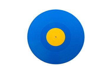 Beyaz arkaplanda mavi renkli vinil kayıt izole edildi.