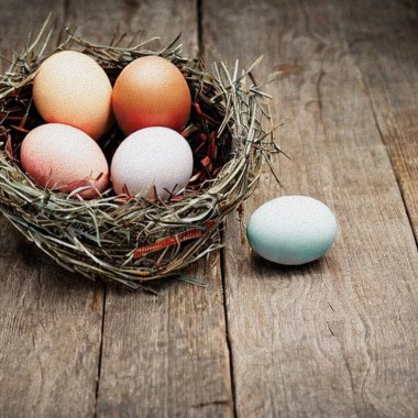 Happy Eastern Meetings with colourful Eggs and a bunny