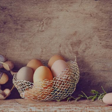 Lovely happy Eastern greetings with colourful Eggs and a bunny