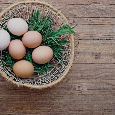 Lovely happy Eastern greetings with colourful Eggs and a bunny