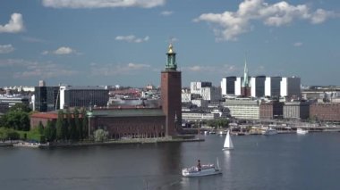 Stockholm Şehir Merkezi 'nin zaman atlaması, yaz mevsimi. Tatil ve seyahat kavramı .
