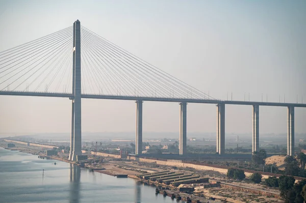 Salam Peace Bridge Din Egipt Canalul Suez Fotografie Înaltă Calitate Imagine de stoc