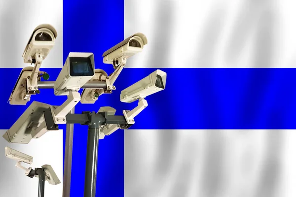 Fińska Kamera Cctv Pod Banderą Finlandii Koncepcja Nadzoru Bezpieczeństwa Kontroli — Zdjęcie stockowe