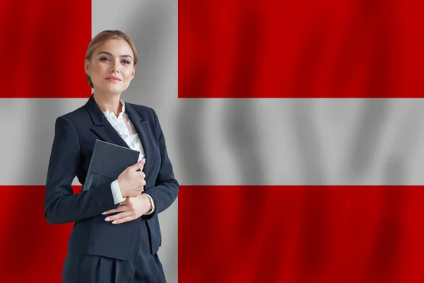 Duńska Bizneswoman Fladze Danii Cyfrowy Nomad Biznes Koncepcja Startup — Zdjęcie stockowe